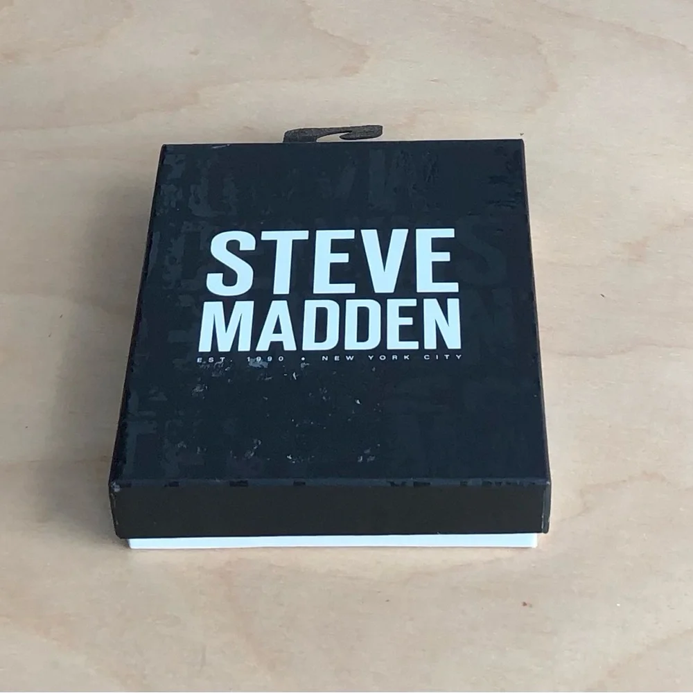 New Steve Madden Genuine Leather Wallet Dark Brown Mens One Size.